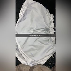 Nike shorts women’s large